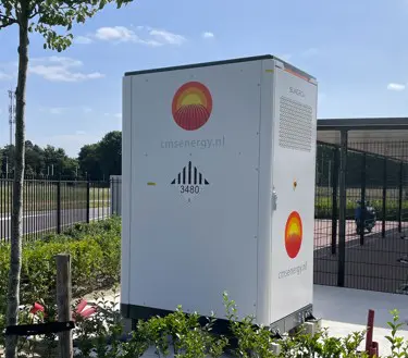 Sungrow Powerstack industriële batterij 225/110 met CMS logo